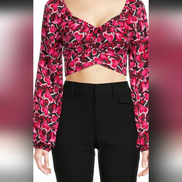Madden Nyc Tops - MADDEN NYC Vibrant Heart Print Blouse,SIZE S.